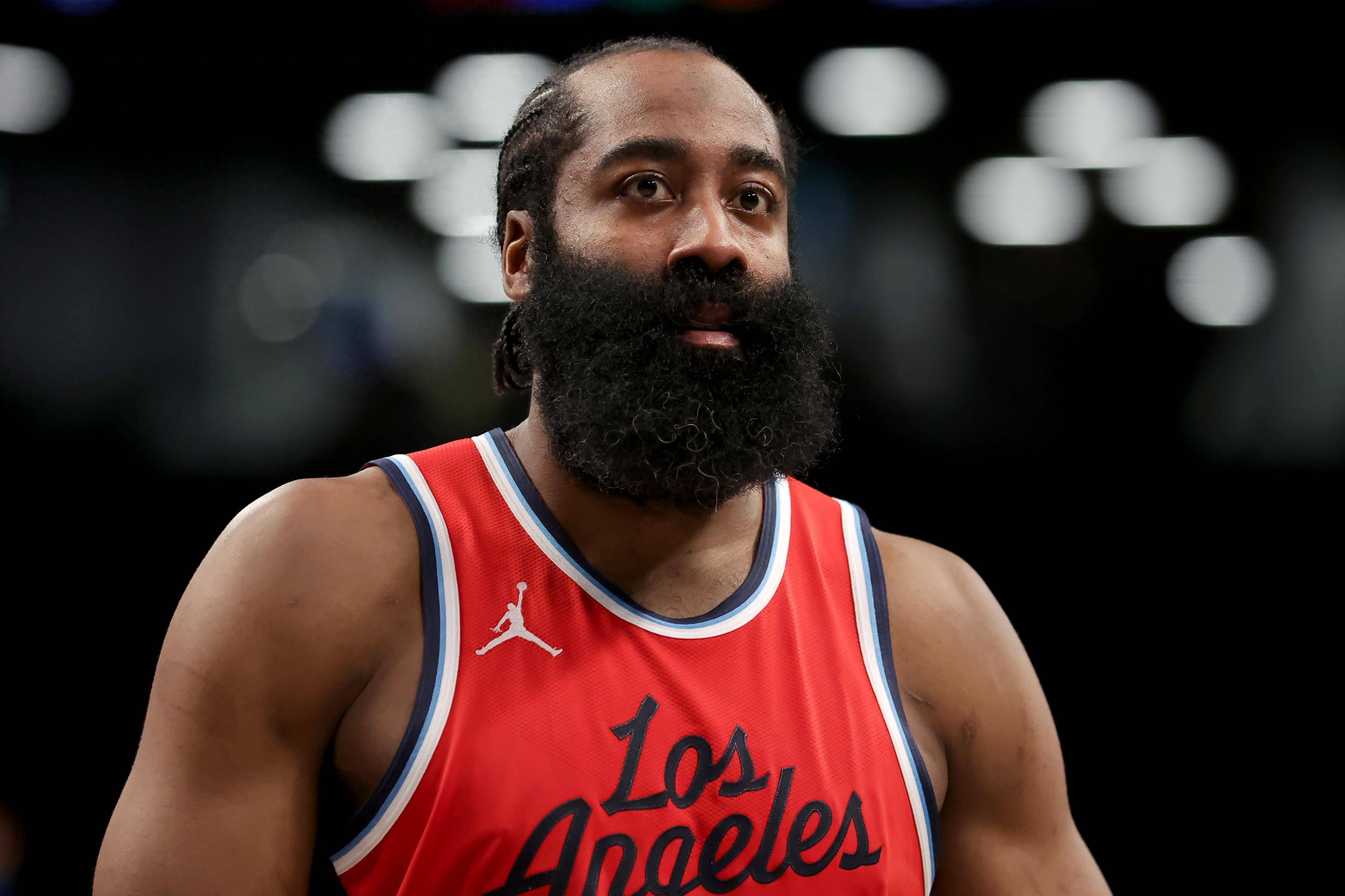 哈登连续二十场比赛得分超过挺进下一轮,巴塞罗那挑战极限!(哈登最新比赛得分) 哈登连续二十场比赛得分超过挺进下一轮,巴塞罗那挑战极限!(哈登最新比赛得分)